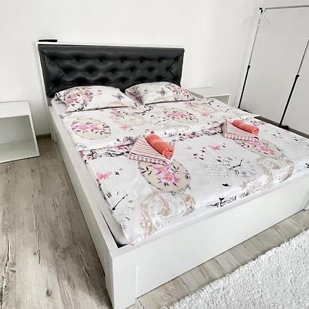 Apartament Linistit / Cozy Apartment Câmpulung Moldovenesc Dış mekan fotoğraf