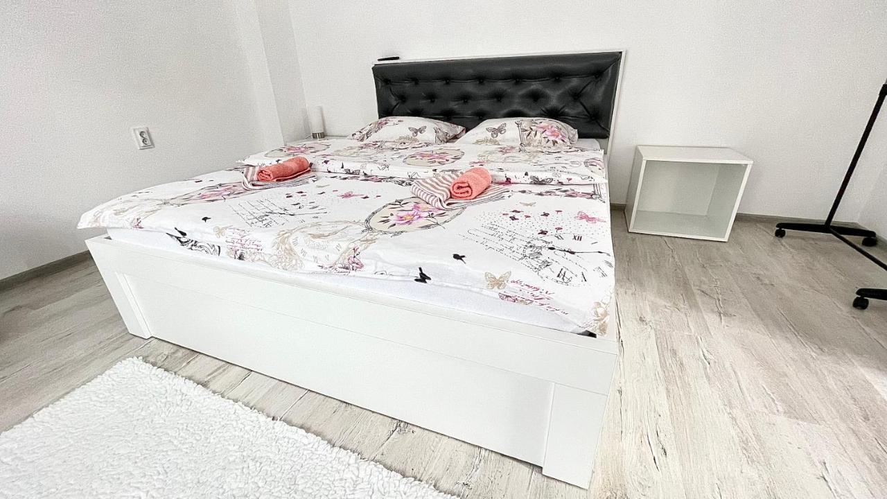 Apartament Linistit / Cozy Apartment Câmpulung Moldovenesc Dış mekan fotoğraf