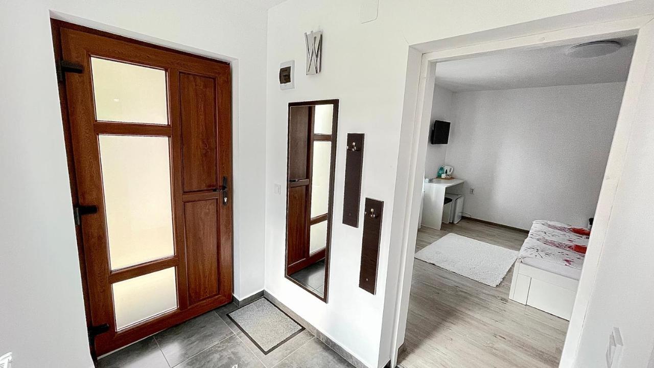 Apartament Linistit / Cozy Apartment Câmpulung Moldovenesc Dış mekan fotoğraf